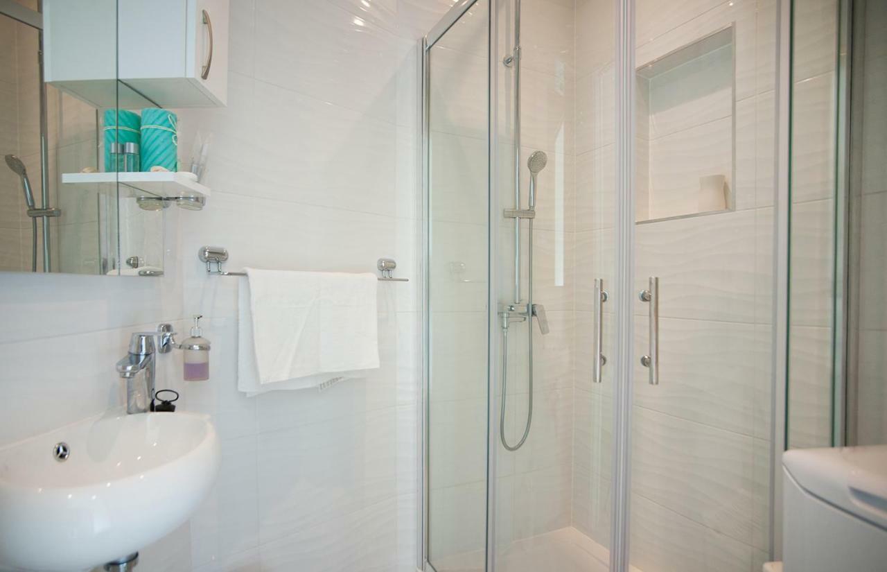 Apartman "Petar" สปลิท ภายนอก รูปภาพ